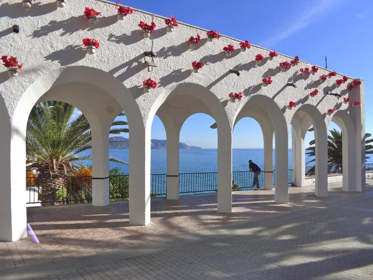 Stella Maris - Sleeps 4 Apartment Nerja Ngoại thất bức ảnh